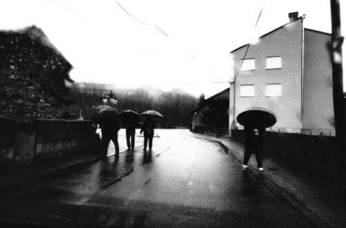 Procesión nocturna.DAVID CAMPOS 2025